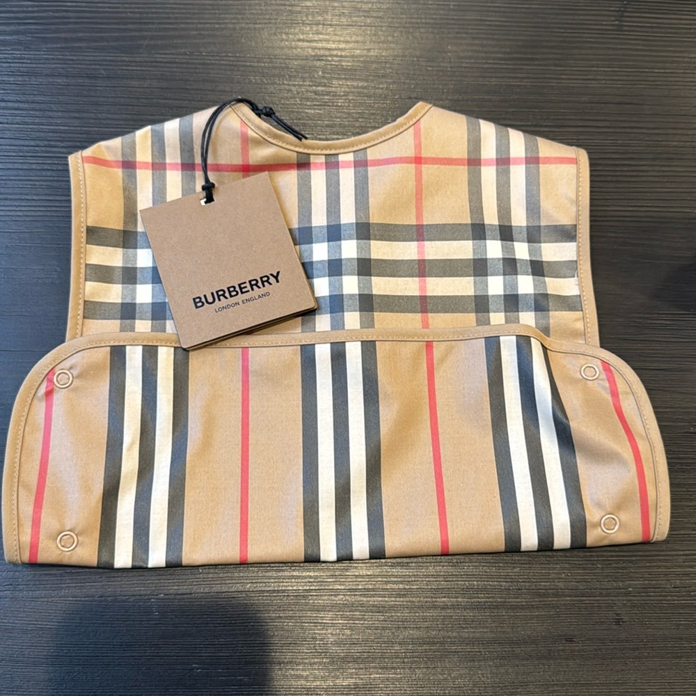 Burberry baby bib